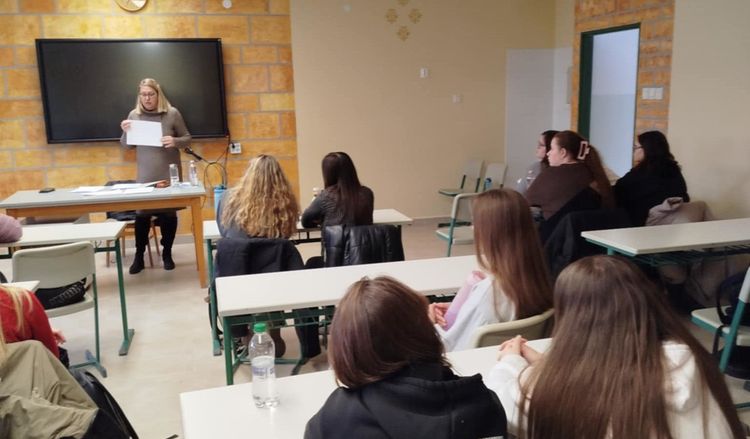 Valler Szilvia gyermekvédelmi előadása (2026)