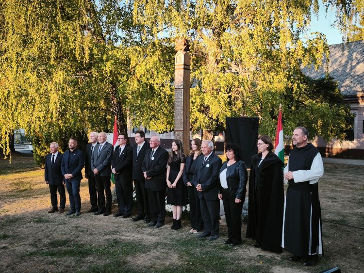 Az aradi vértanúkra emlékezett Zirc városa