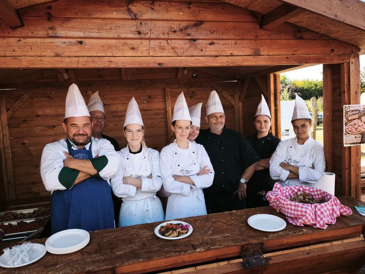 Hagyomány, összefogás és siker a Trófeaszemlén