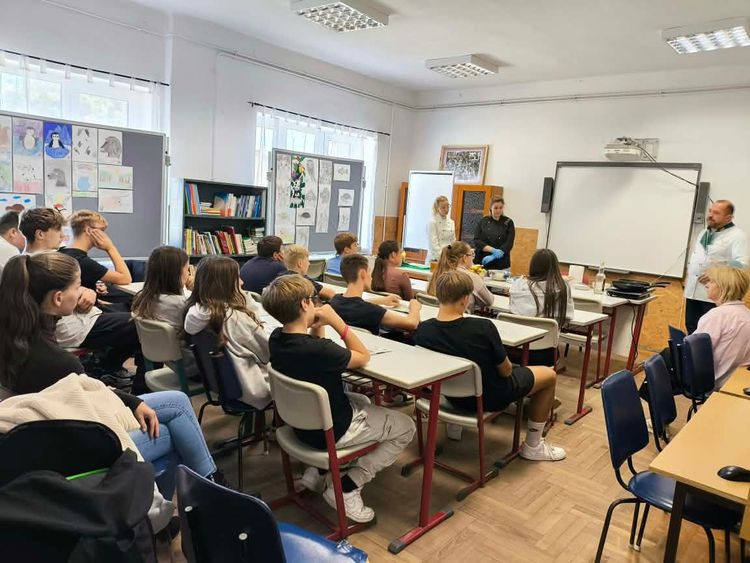 Pályaorientációs tanóra Jásdon