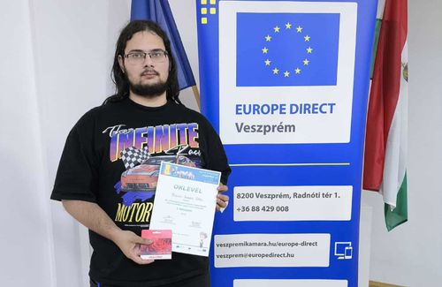 Első hely az angol nyelvi versenyen, Veszprémben